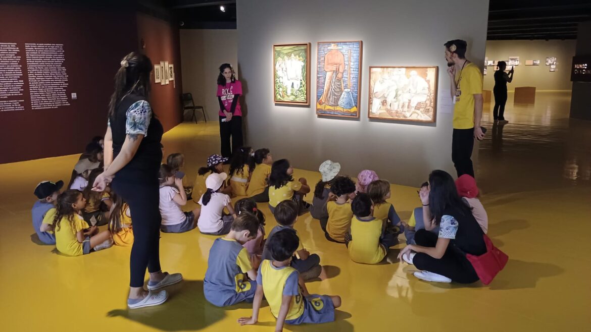 Visita mediada Rolê Cultural CCBB Educativo 1